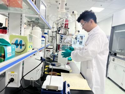 創(chuàng)新驅(qū)動(dòng)，智造未來(lái) 盛虹新材料科技以技術(shù)研發(fā)引領(lǐng)產(chǎn)業(yè)升級(jí)